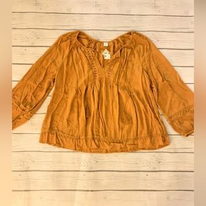 Old Navy NWT golden brown top